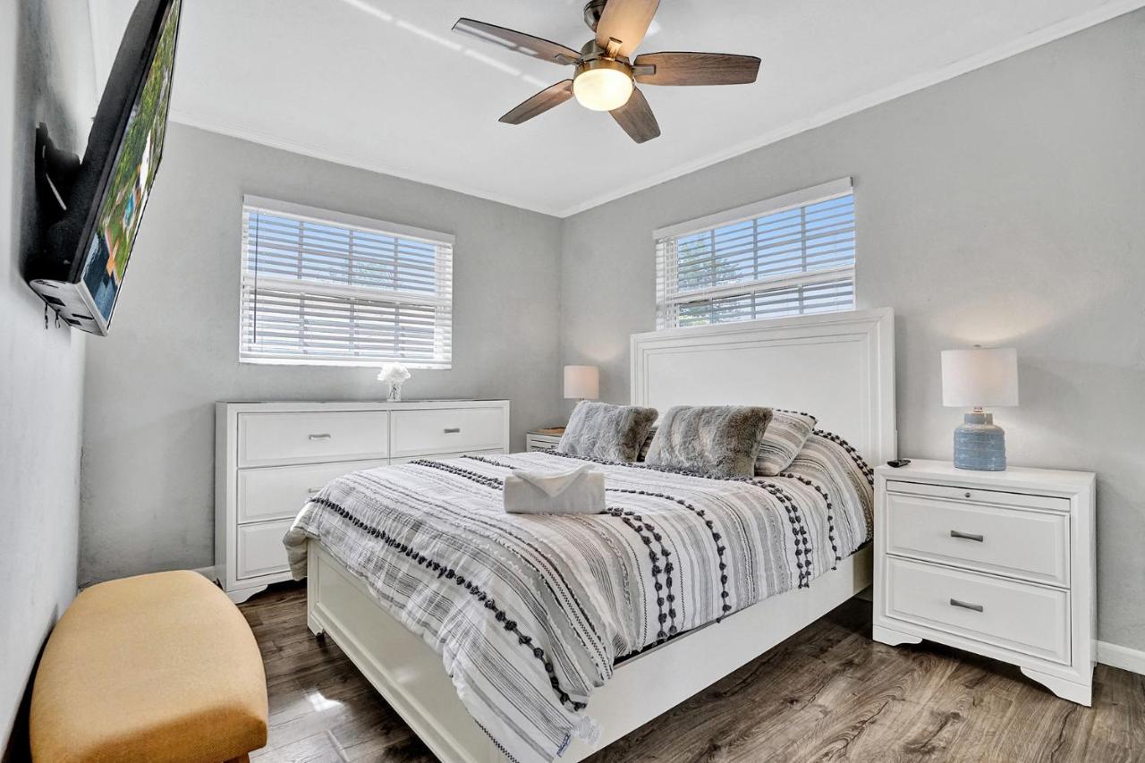 New! Waterfront Heated Pool & Jacuzzi 2 Mi To Beach - Fishing Pier Relaxing Spa & Hammock Fort Lauderdale Exteriör bild